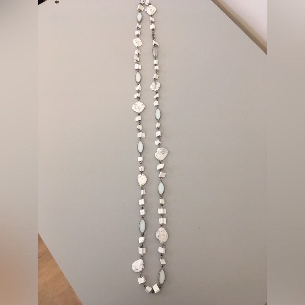 Necklace white and silver 20”